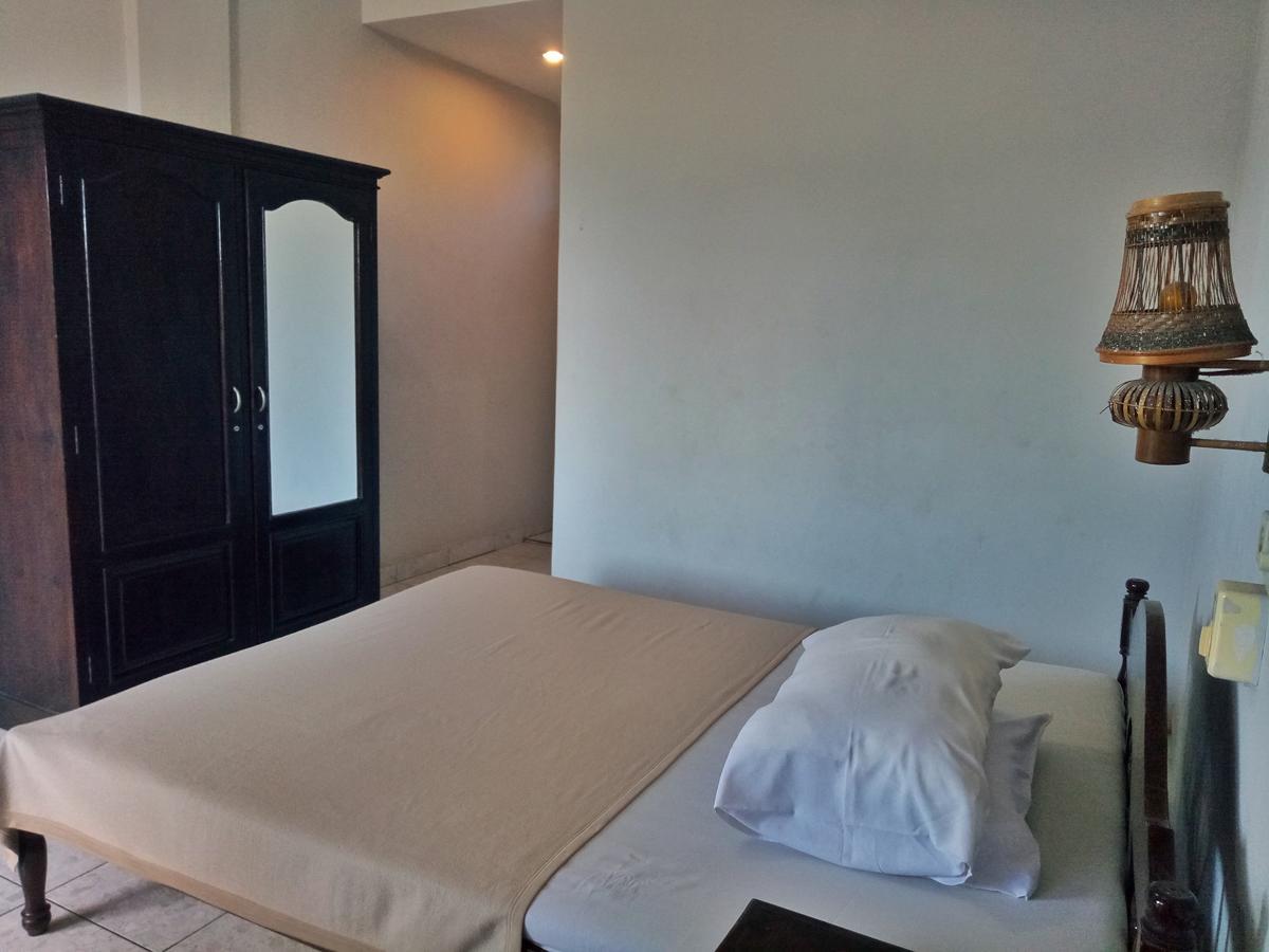 Taman Mekar Beach Inn Kuta Lombok Exteriör bild