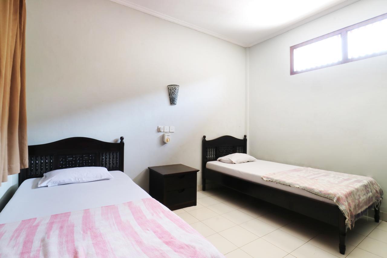 Taman Mekar Beach Inn Kuta Lombok Exteriör bild